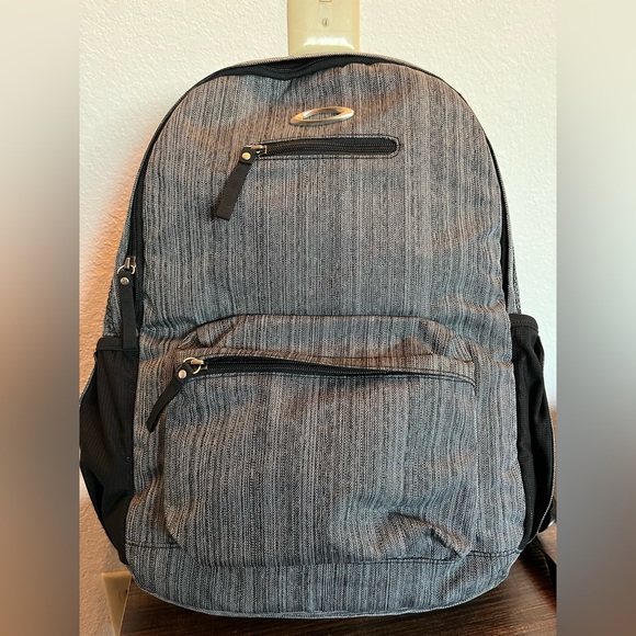 Oakley Other - Oakley Backpack